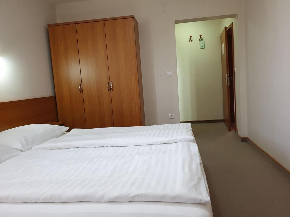 Dezman Apartments & Rooms Kranj Kültér fotó