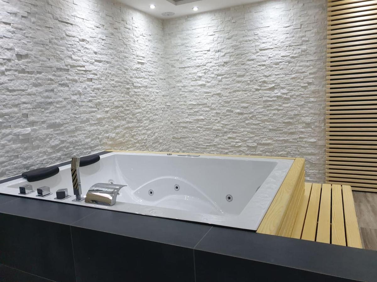 Dezman Apartments & Rooms Kranj Kültér fotó